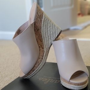 Charles by Charles David Espadrille